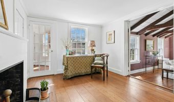 561 Middlesex Rd, Darien, CT 06820