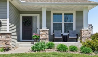 15711 Fair Hill Way, Apple Valley, MN 55124