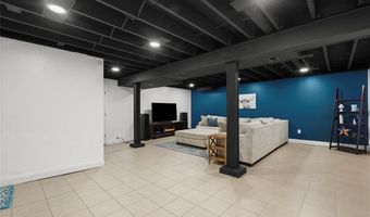 2571 Willow Dr, Arnold, MO 63010