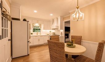 578 EastWood Dr, Asheboro, NC 27205