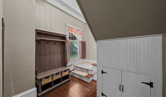 168 Castle Blvd, Akron, OH 44313
