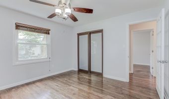 400 CALVIN Ln, Rockville, MD 20851