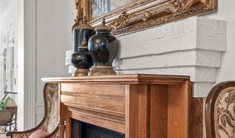 115 S Main St, Adairsville, GA 30103