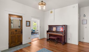 143 Granite St, Ashland, OR 97520