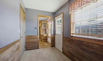 115 S Mulberry St, Adrian, MO 64720