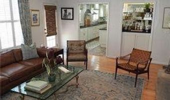 220 Lake Shore Dr, Alma, GA 31510