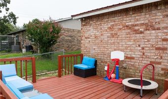 904 N St, Barling, AR 72923