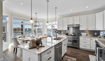 7 Travelers Way, Bayville, NJ 08721