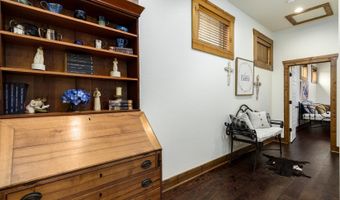 1202 Hilldale Cv, Alexander, AR 72002