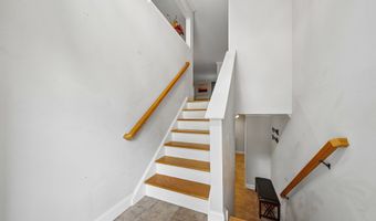 32 Crows Nest Ln 28, Danbury, CT 06810