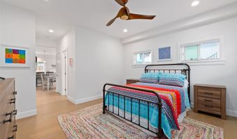 66-166 Waialua Beach Rd A, Haleiwa, HI 96712