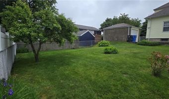 28 Crawford St, Cranston, RI 02910