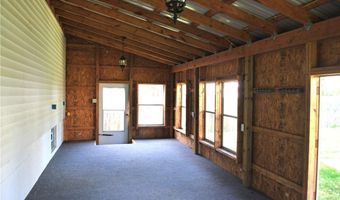 320 Broadway St, Amherst, OH 44001