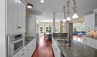 74 Bayberry Rd, Narragansett, RI 02882