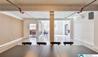 207 N Front St Office, Allentown, PA 18102