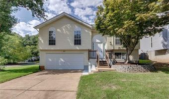 417 Elm Crossing Ct, Ballwin, MO 63021