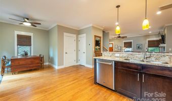 71 McLain St, Asheville, NC 28803