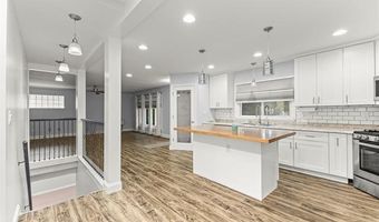 10018 Manor Ave, Allen Park, MI 48101