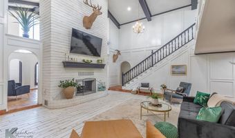 4833 Meadow Dr, Abilene, TX 79606