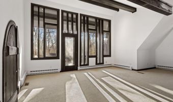 484 Cognewaugh Rd, Cos Cob, CT 06807