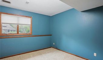 8681 144th Street Ct, Apple Valley, MN 55124