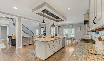 35 Gina Dr, Allentown, NJ 08501