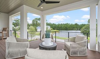 31 Hunting Lodge Rd, Bluffton, SC 29910