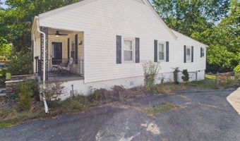 107 Montford St, Aberdeen, NC 28315