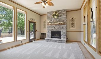 1426 E State Line Rd, Baxter Springs, KS 66713