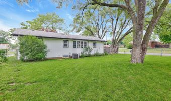 1624 Washington Ln, Augusta, KS 67010