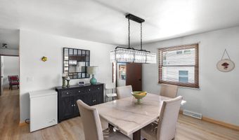 609 S MEMORIAL Dr, Appleton, WI 54914