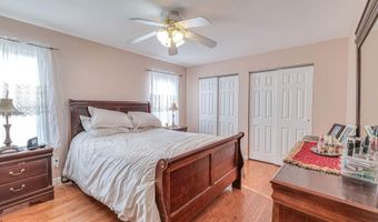 921 Navajo Ave, Absecon, NJ 08201