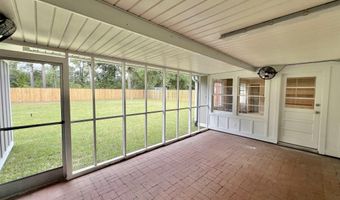 618 S Carney St, Atmore, AL 36502