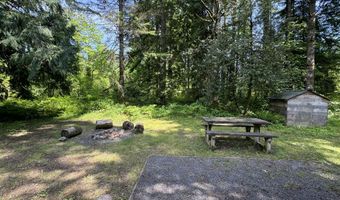 23610 E GUMJUWAC Rd, Brightwood, OR 97011