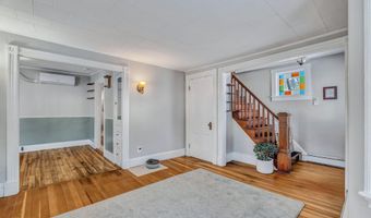 346 Lincoln St, Bangor, ME 04401