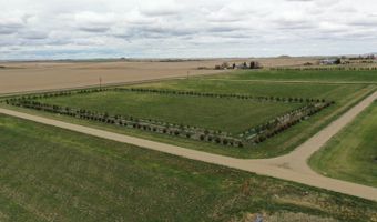 906 7th St NW, Bowman, ND 58623