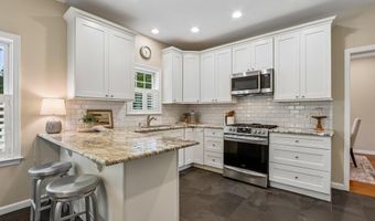 46 Powell Ave, Atlantic Highlands, NJ 07716