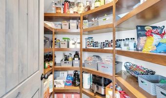 6402 Topmast Dr, Carlsbad, CA 92011