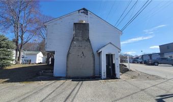 1282 Greenwich Ave, Warwick, RI 02886