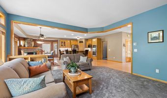 15020 Uplander St NW, Andover, MN 55304