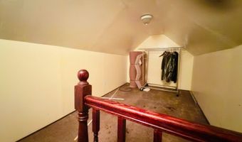 46 Berry St, Andover, NJ 07801