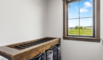 200 Miller Point Pl, Belgrade, MT 59714