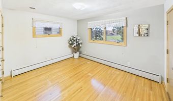 160 1st St, Albany, MN 56307