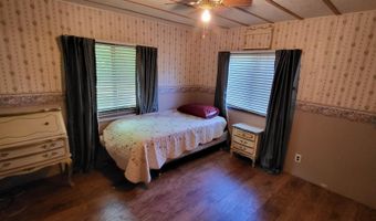 114 CHESTNUT Dr, Barnegat, NJ 08005