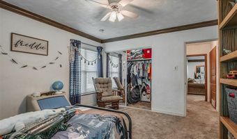 4004 N Thompkins Ave, Bethany, OK 73008