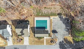 62 Cleburne Pl, Acworth, GA 30101