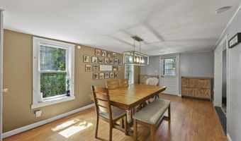 27 Albert St, Adams, MA 01220