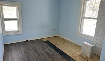 1231 N Harrison St, Auburn, KS 66402