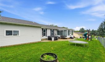 202 Wilson Ct, Anamosa, IA 52205
