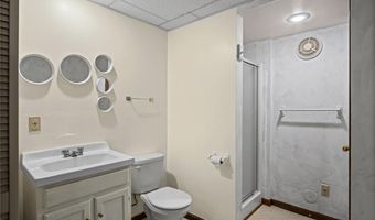 8381 Pratt Rd, Atchison, KS 66002